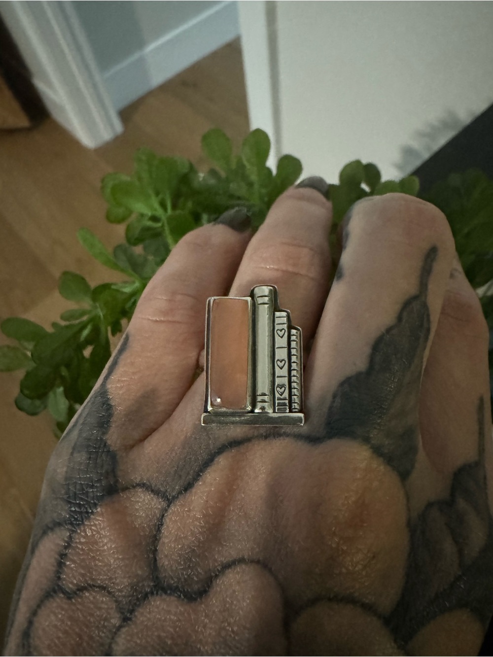 Silver Tone Rectangle & Column Statement Ring - Peach Inlay